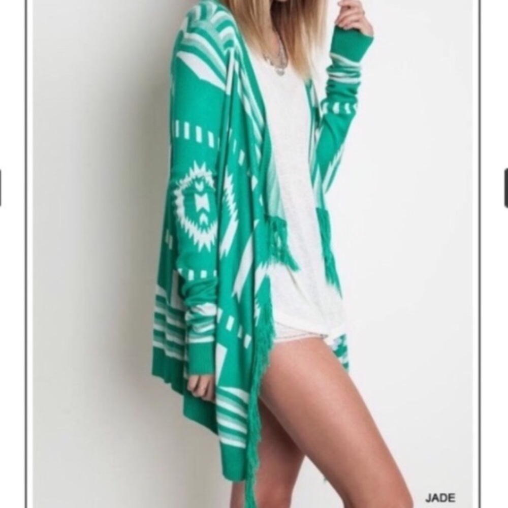 Geometric Print Kimono Style Cardigan